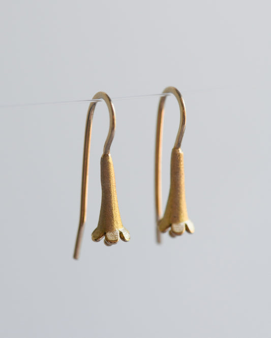 Trumpet Flower Earrings | 18K Gold