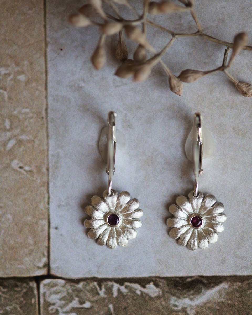 Daisy Leverback Earrings in Sterling Silver