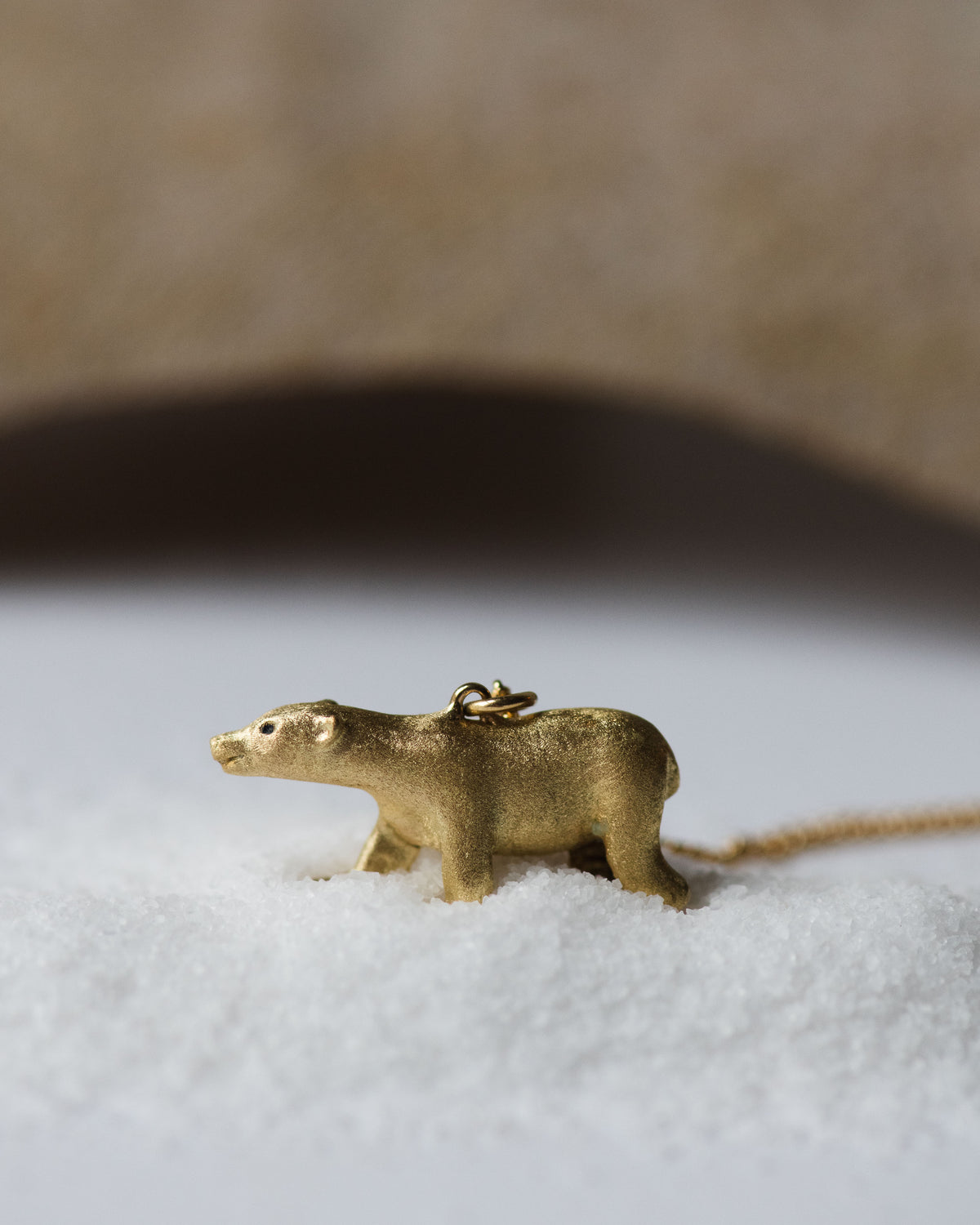Polar Bear Pendant in 18K Gold