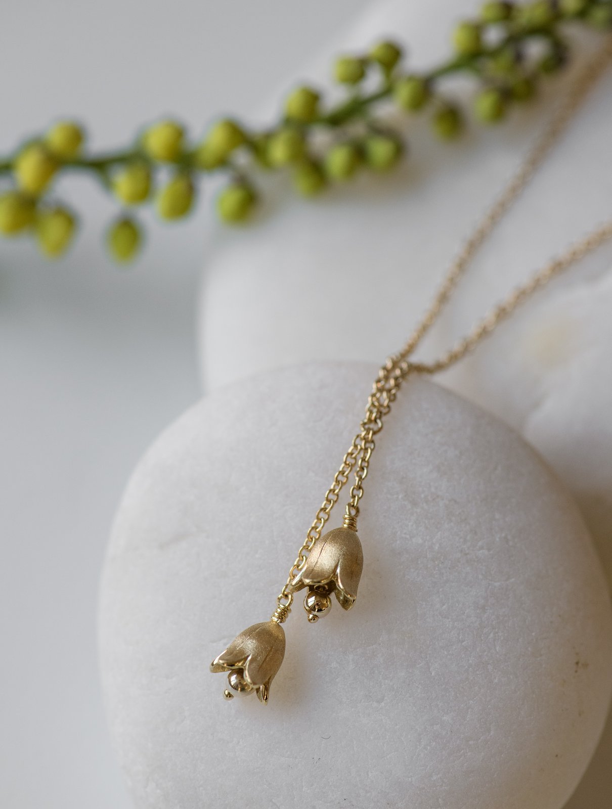 Lily of the Valley Necklace in 18K Gold
