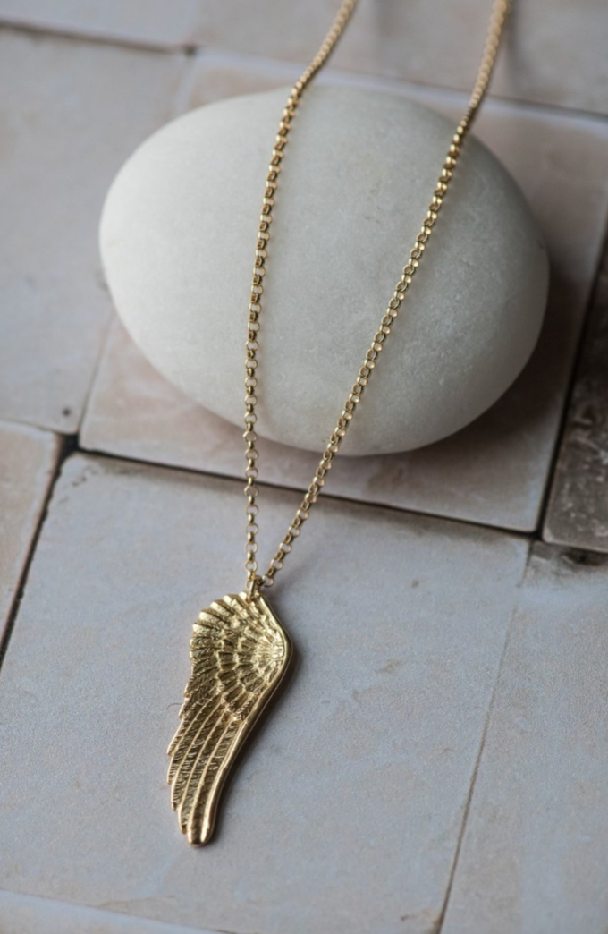 Wing Pendant in 18K Gold