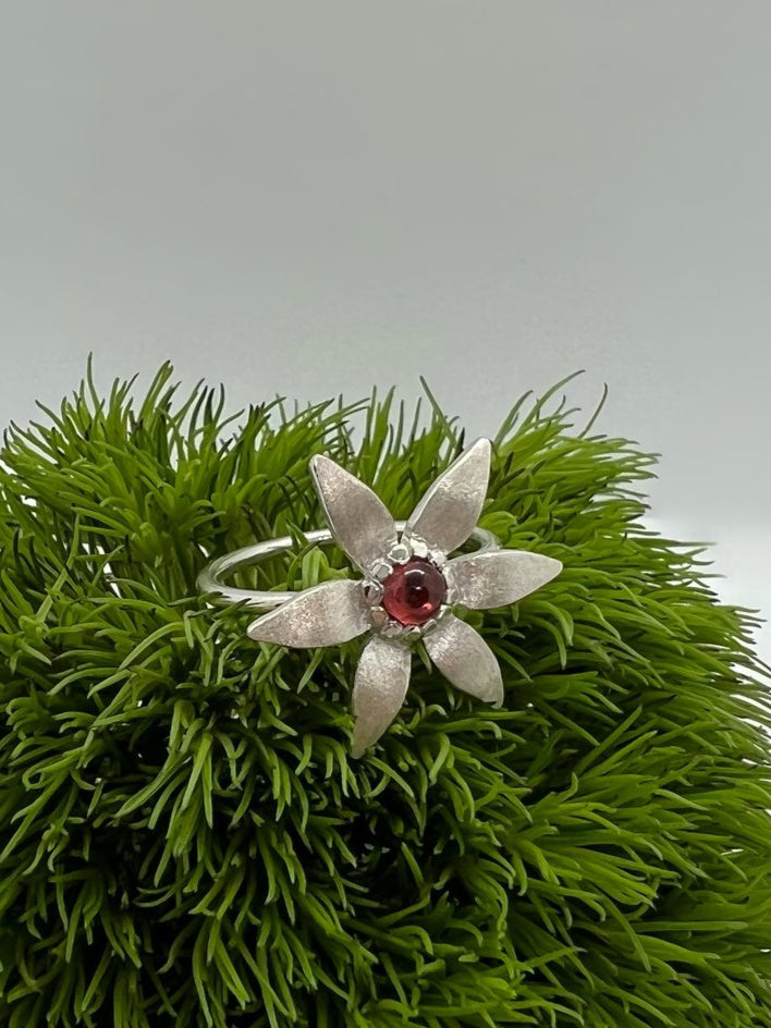 Starflower Ring