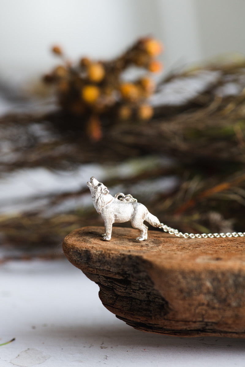 Wolf Pendant in Sterling Silver