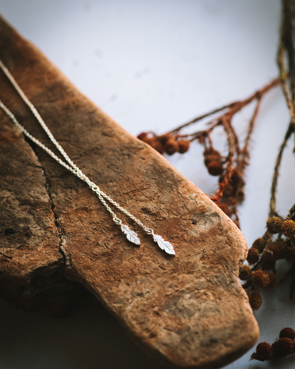Feather Lariat, Petite | Sterling Silver