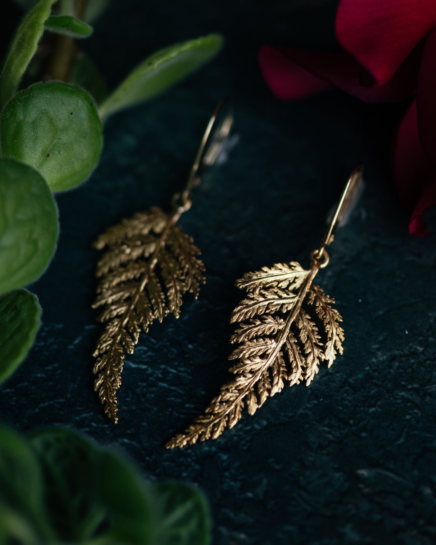 Fern Leverback Earrings in 18K Gold