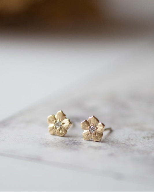 18K Diamond Forget-Me-Not Stud Earrings