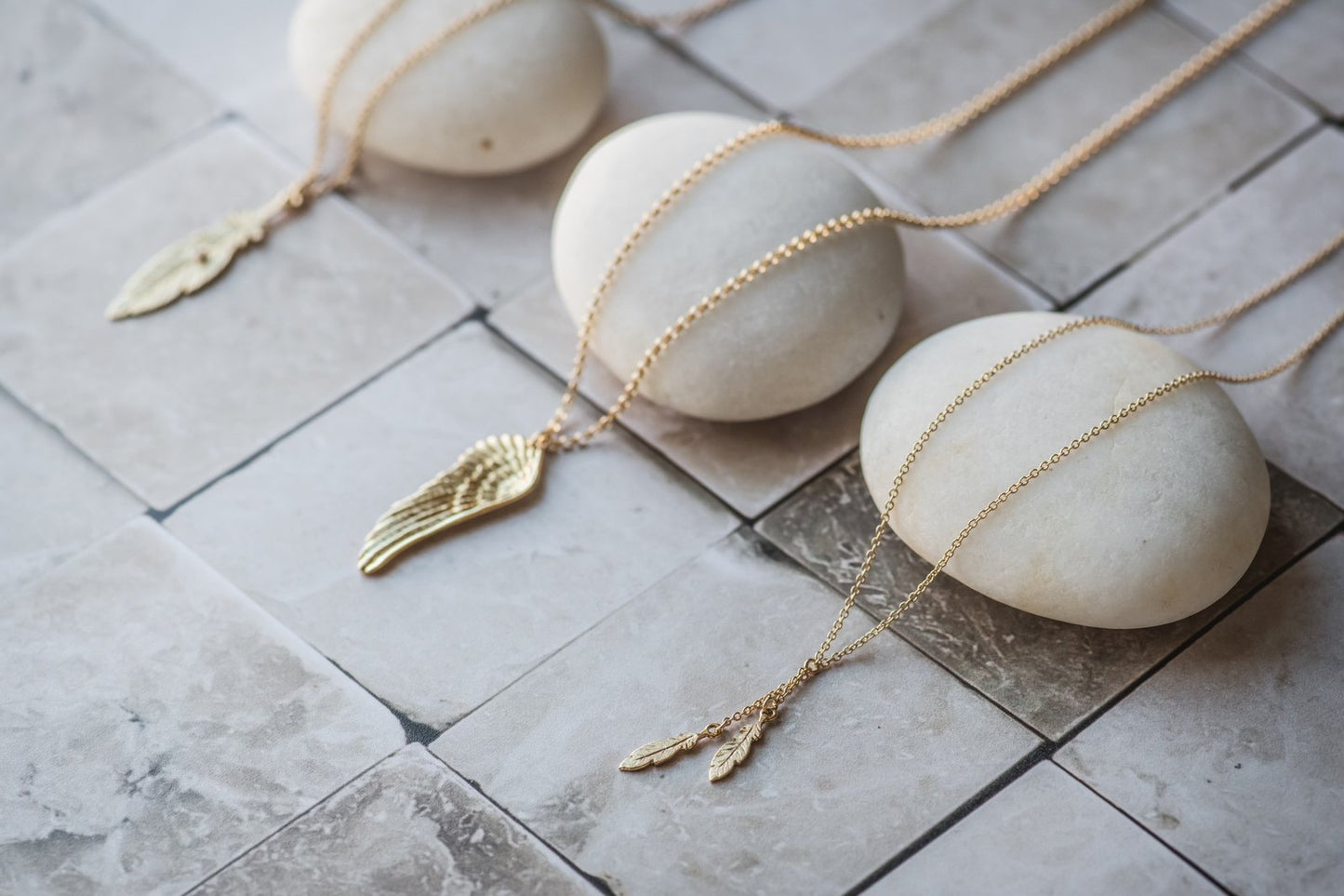 18K Gold Feather Lariat Necklace