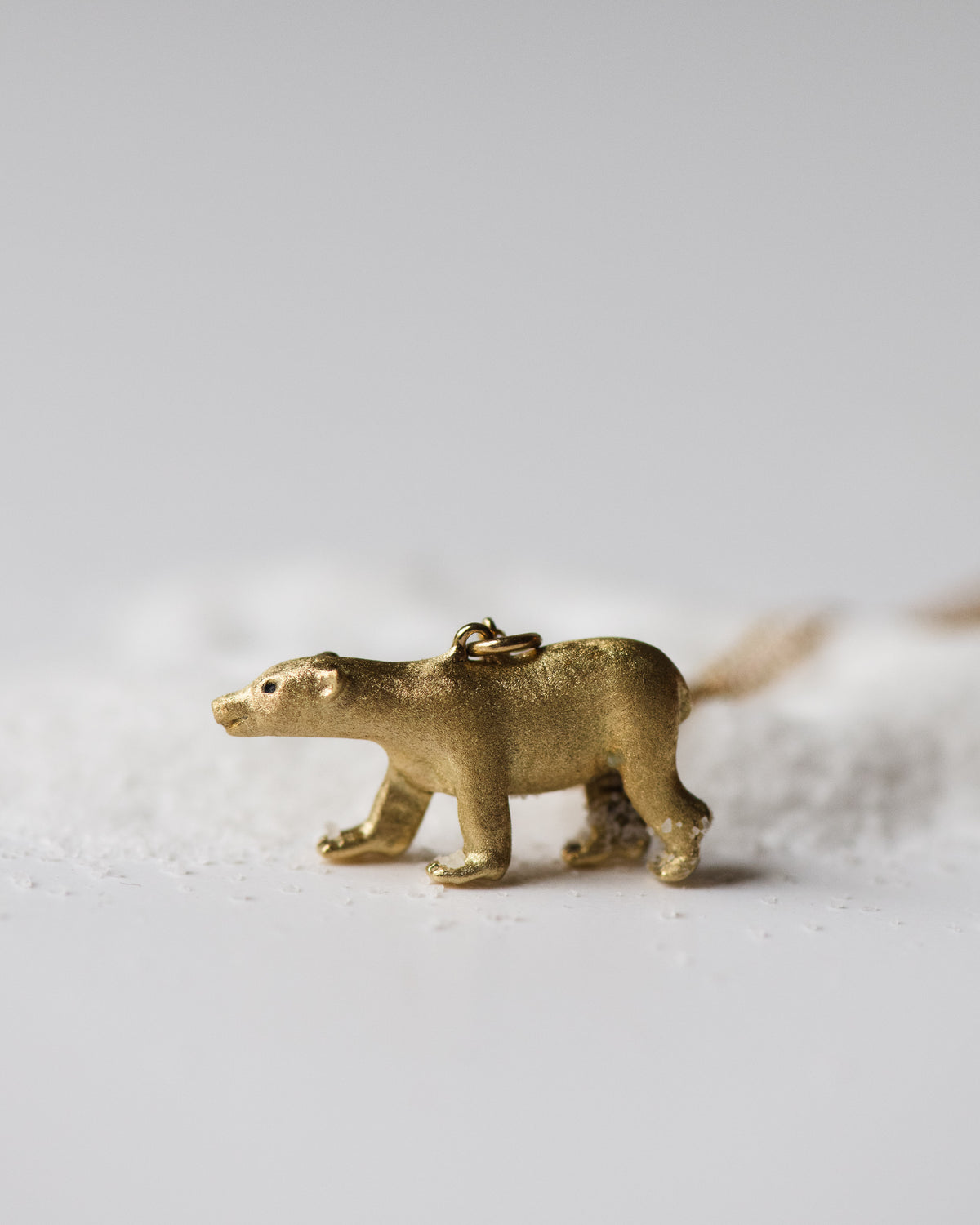 Polar Bear Pendant in 18K Gold