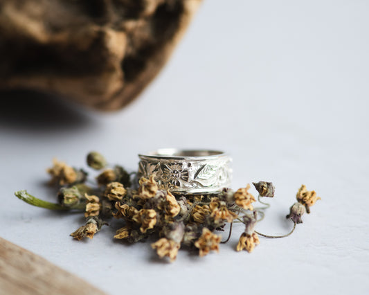 Floral Ring in Sterling Silver
