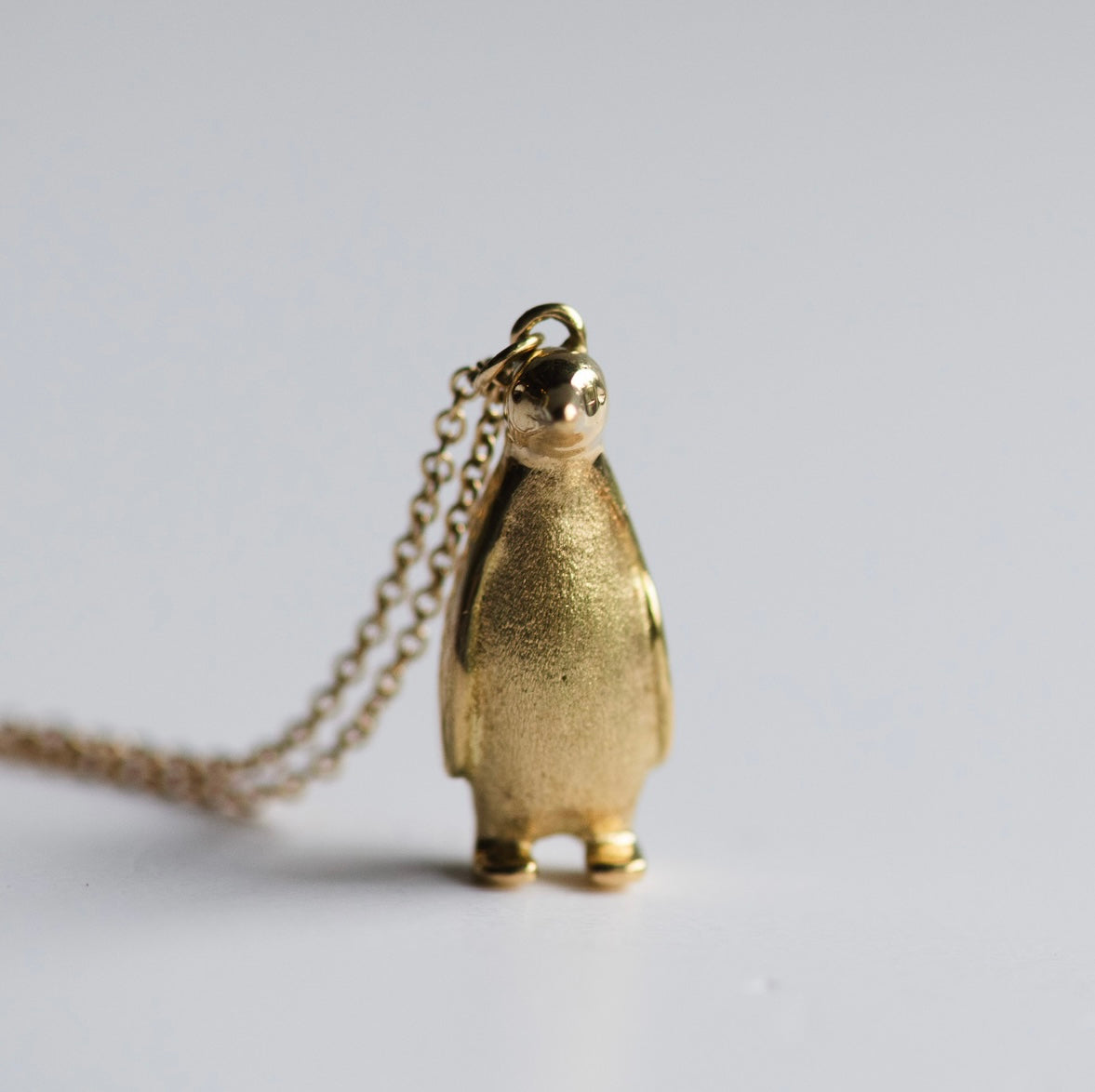 Penguin Pendant | 18K Gold