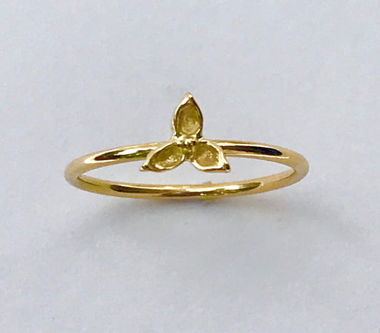 18K Gold Trillium Ring