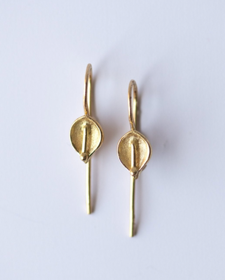 Calla Lily Hook Earrings