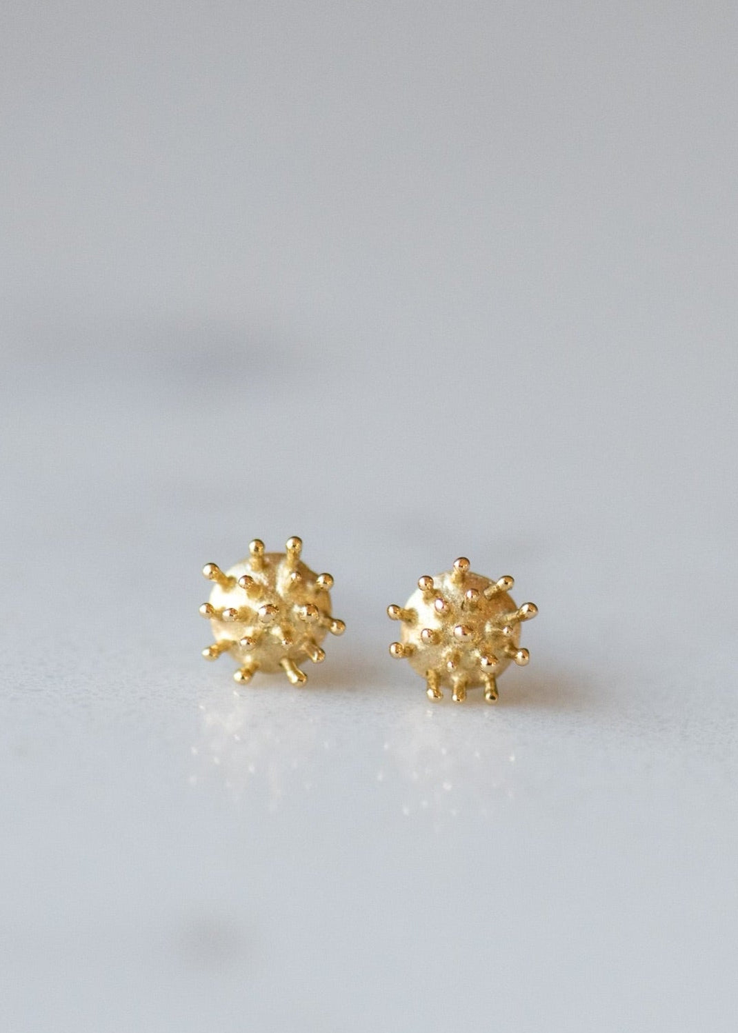 18K Gold Dogwood Crown Stud Earrings