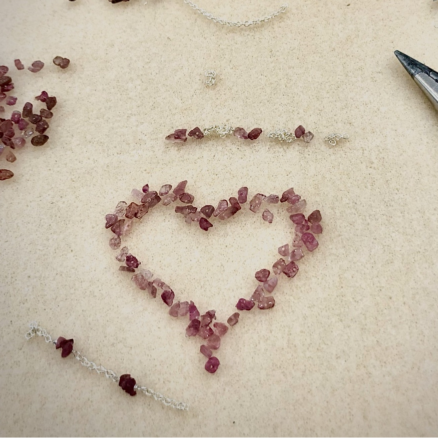 Beading with Wine (21+)